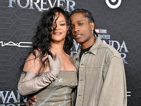 Rihanna Viral dan Trending 2026: Momen Santai Bersama A$AP Rocky hingga Bertemu Jennie BLACKPINK Jadi Sorotan