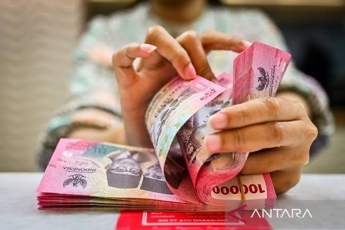 Rupiah Menguat ke Rp17.690 per Dolar AS, Pasar Masih Mencermati Sentimen Global