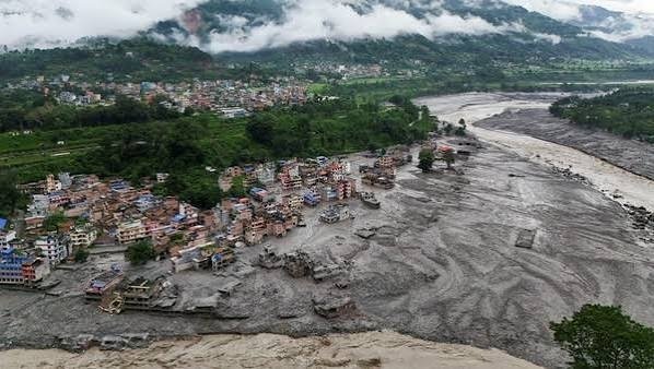 Akibat Banjir Bandang Nepal: Ratusan Korban Tewas, Desa Hancur, dan Operasi Penyelamatan Terus Berlangsung